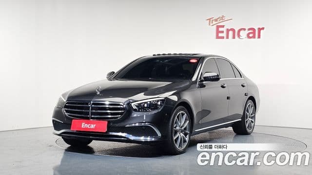 Mercedes-Benz Klasa E W213 E300e 4MATIC Exclusive