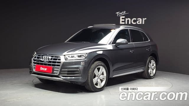 Audi Q5 (FY) 40 TDI quattro Premium