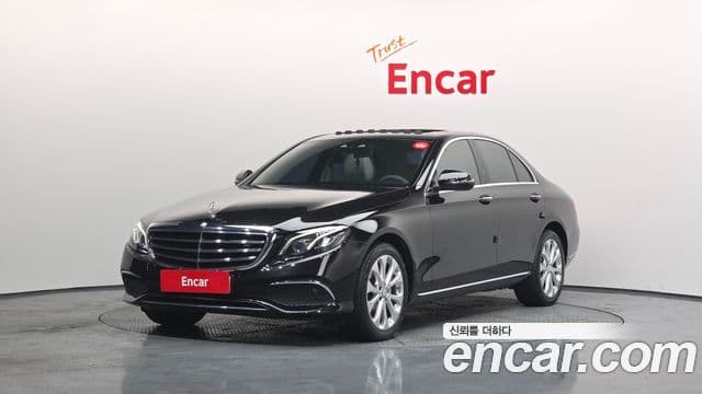 Mercedes-Benz Klasa E W213 E220d Exclusive